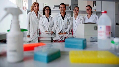 Equipo de investigadores de la Universidad de Granada