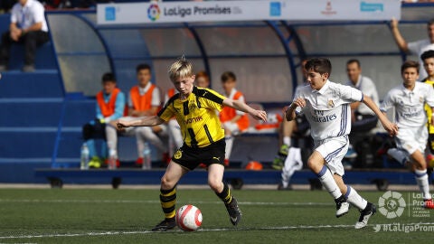 El Real Madrid y el Borussia Dortmund juegan su partido de LaLiga Promises