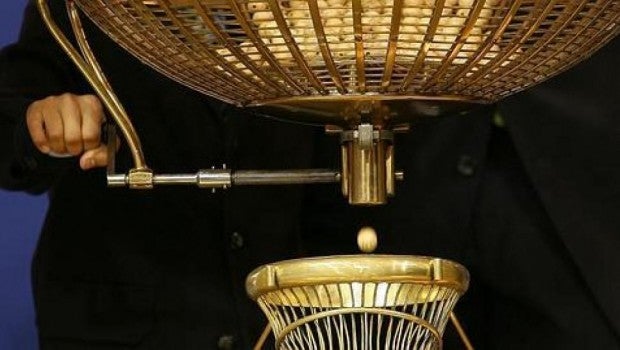 La lotería de Navidad llama a la puerta de la España Vaciada La lotería de Navidad llama a la puerta de la España Vaciada