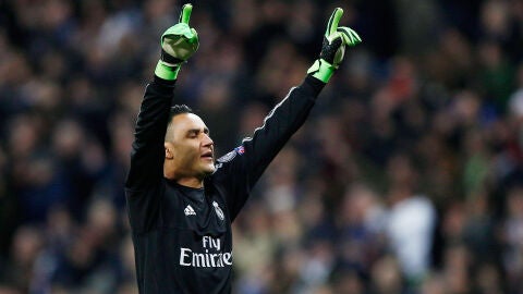 Keylor Navas: "Hay que seguir trabajando fuerte para obtener m&aacute;s t&iacute;tulos"