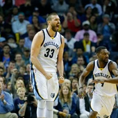 Marc Gasol celebra una canasta contra los Thunder Marc Gasol celebra una canasta contra los Thunder