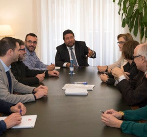El Gobierno Provincial garantizará a partir del 15 de enero la liquidez económica de los ayuntamientos que lo han solicitado. El Gobierno Provincial garantizará a partir del 15 de enero la liquidez económica de los ayuntamientos que lo han solicitado.