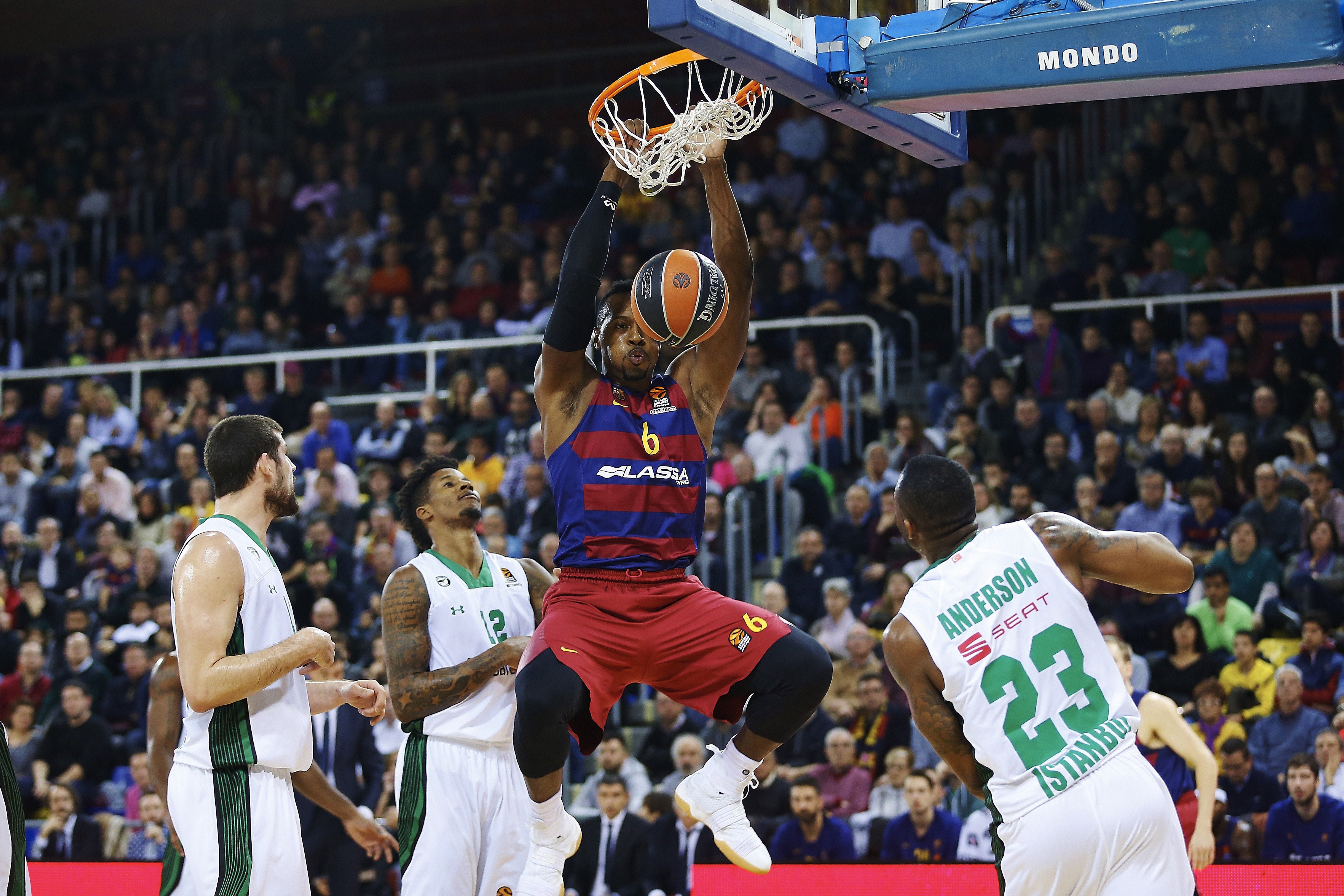 El Barcelona consolida su mejoría con una victoria ajustada ante el Darussafaka El Barcelona consolida su mejoría con una victoria ajustada ante el Darussafaka