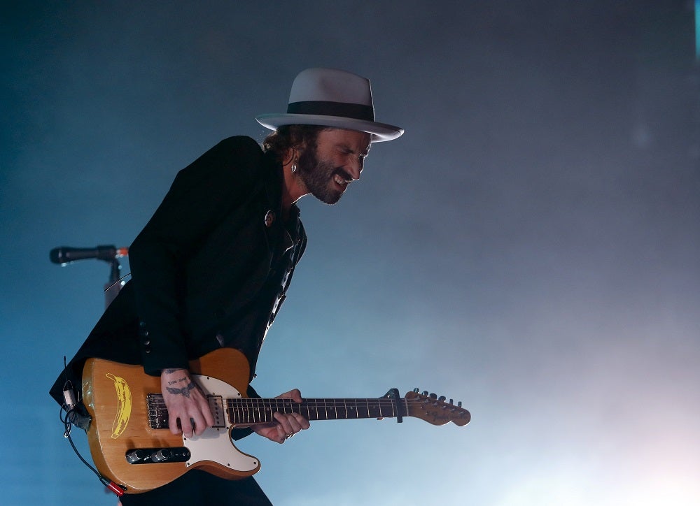 Leiva, durante un concierto: "¡Ni Wanda ni pollas!" Leiva, durante un concierto: "¡Ni Wanda ni pollas!"