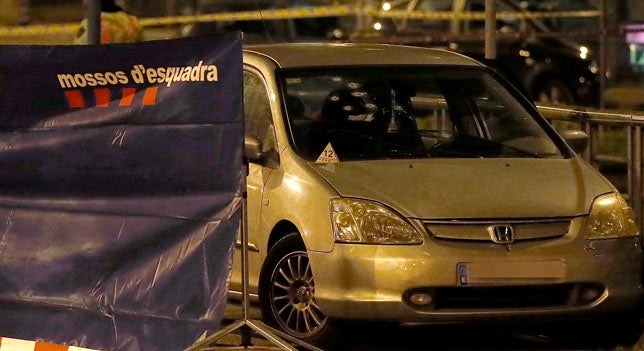 Un muerto y dos heridos en un tiroteo en la avenida Meridiana de Barcelona Un muerto y dos heridos en un tiroteo en la avenida Meridiana de Barcelona