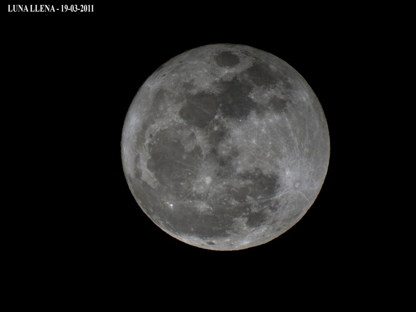 Azul y verde: La edad de la Luna Azul y verde: La edad de la Luna