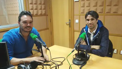 Juan Carlos Valerón en Onda Deportiva Canarias con Jorge Peris Juan Carlos Valerón en Onda Deportiva Canarias con Jorge Peris