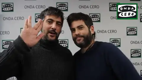 Frame 16.278486 de: La última pregunta a Estopa: ¿Qué canción os gusta más aparte de la versión de 'Miriam' en el musical 'Rumba'? Frame 16.278486 de: La última pregunta a Estopa: ¿Qué canción os gusta más aparte de la versión de 'Miriam' en el musical 'Rumba'?