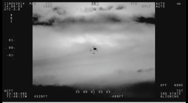 Tertulia Zona Cero: Ovnis junto a la estación Espacial Internacional Tertulia Zona Cero: Ovnis junto a la estación Espacial Internacional