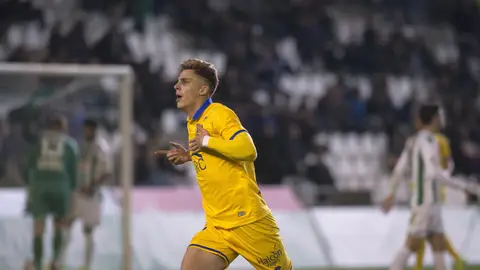Iván Alejo, jugador del Alcorcón, celebrando un gol Iván Alejo, jugador del Alcorcón, celebrando un gol