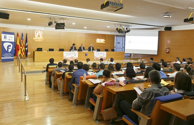 FACSA-UJI organiza un curso de captación y tratamiento de agua FACSA-UJI organiza un curso de captación y tratamiento de agua