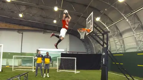 Espectacular mate de los Dunking Devils Espectacular mate de los Dunking Devils
