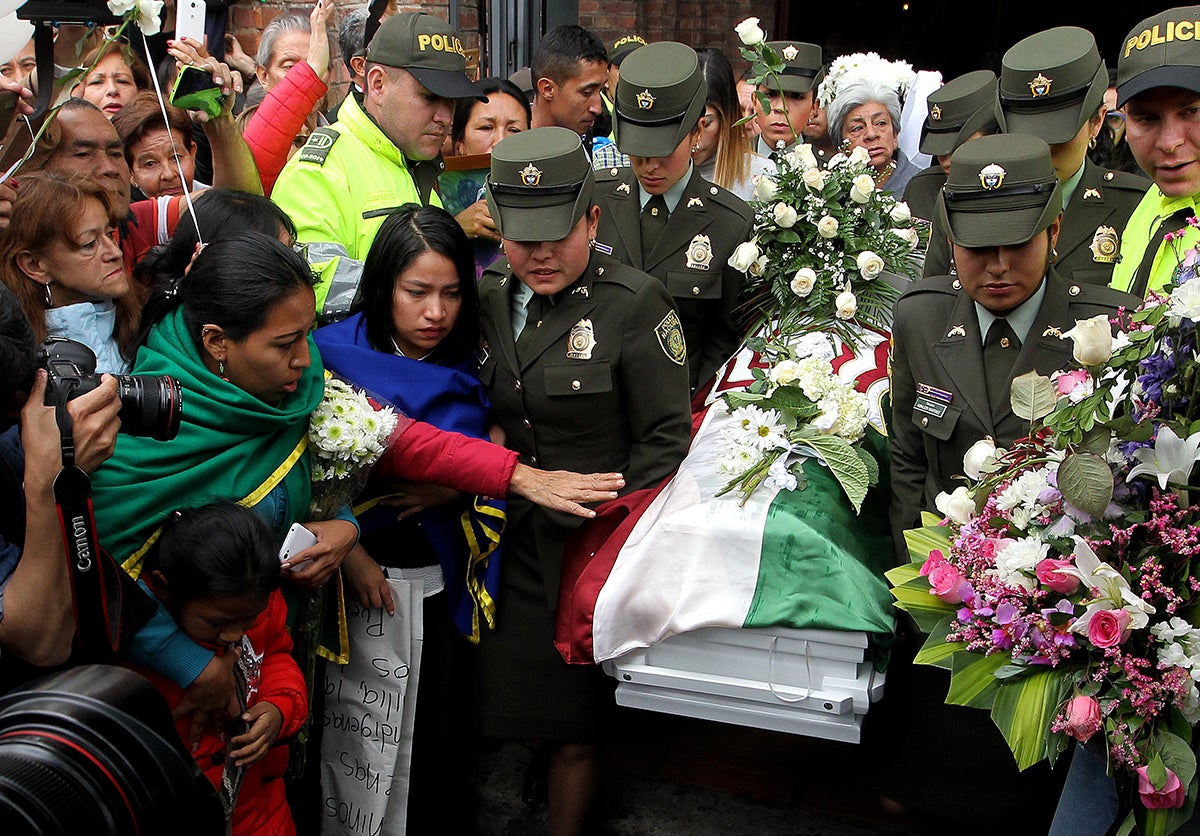 Un arquitecto colombiano confiesa ante el juez haber raptado violado y estrangulado hasta la muerte a una niña de 7 años Un arquitecto colombiano confiesa ante el juez haber raptado violado y estrangulado hasta la muerte a una niña de 7 años