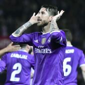 Sergio Ramos celebra su gol al Sevilla