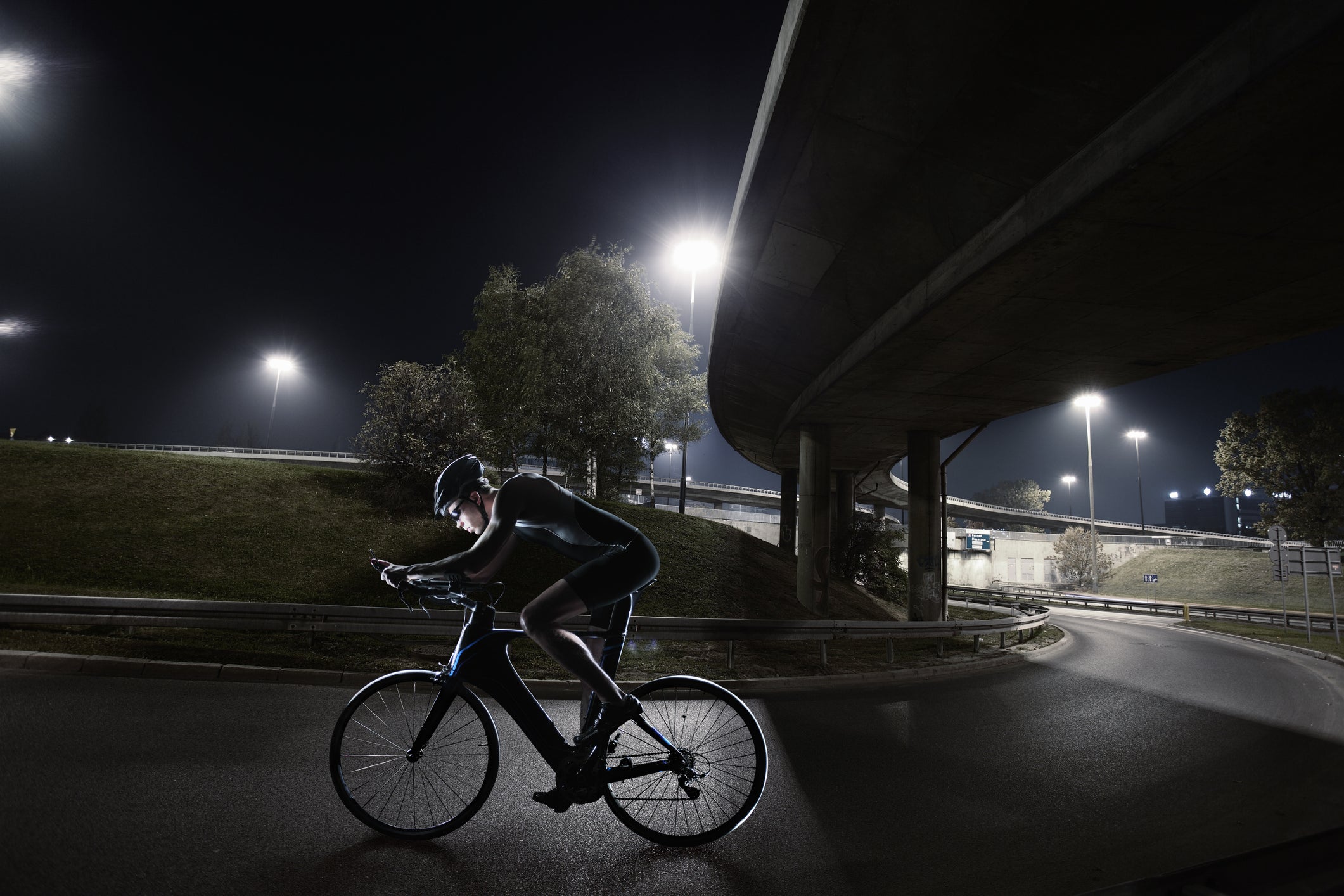 Piensa en bici: Un espray para hacernos ver Piensa en bici: Un espray para hacernos ver