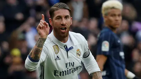 Sergio Ramos celebra uno de sus goles durante el Real Madrid - Málaga Sergio Ramos celebra uno de sus goles durante el Real Madrid - Málaga
