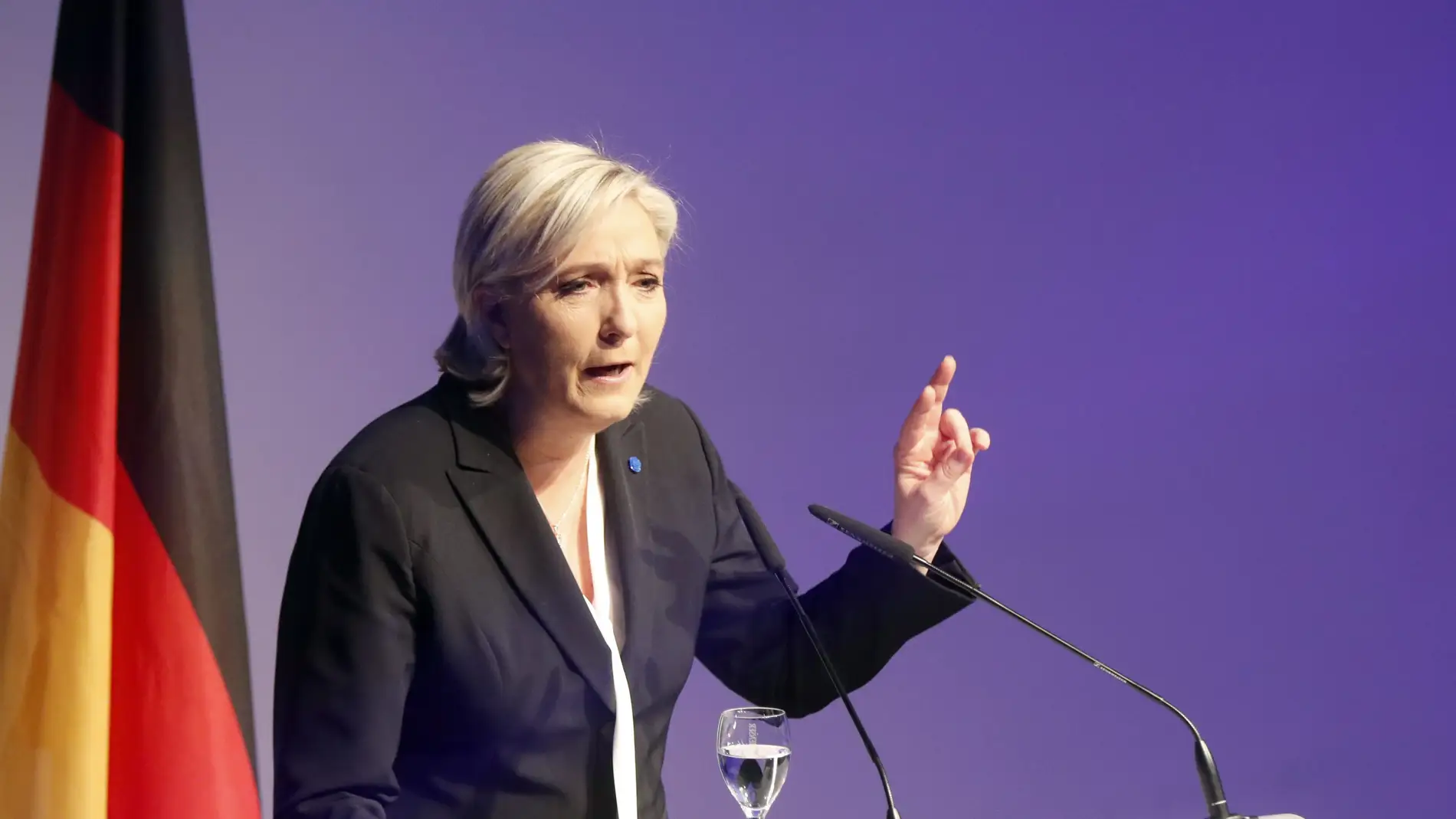 Marine Le Pen, en una cumbre eurófoba en Alemania