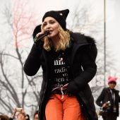 Madonna durante su actuación en la Marcha de las Mujeres contra Trump