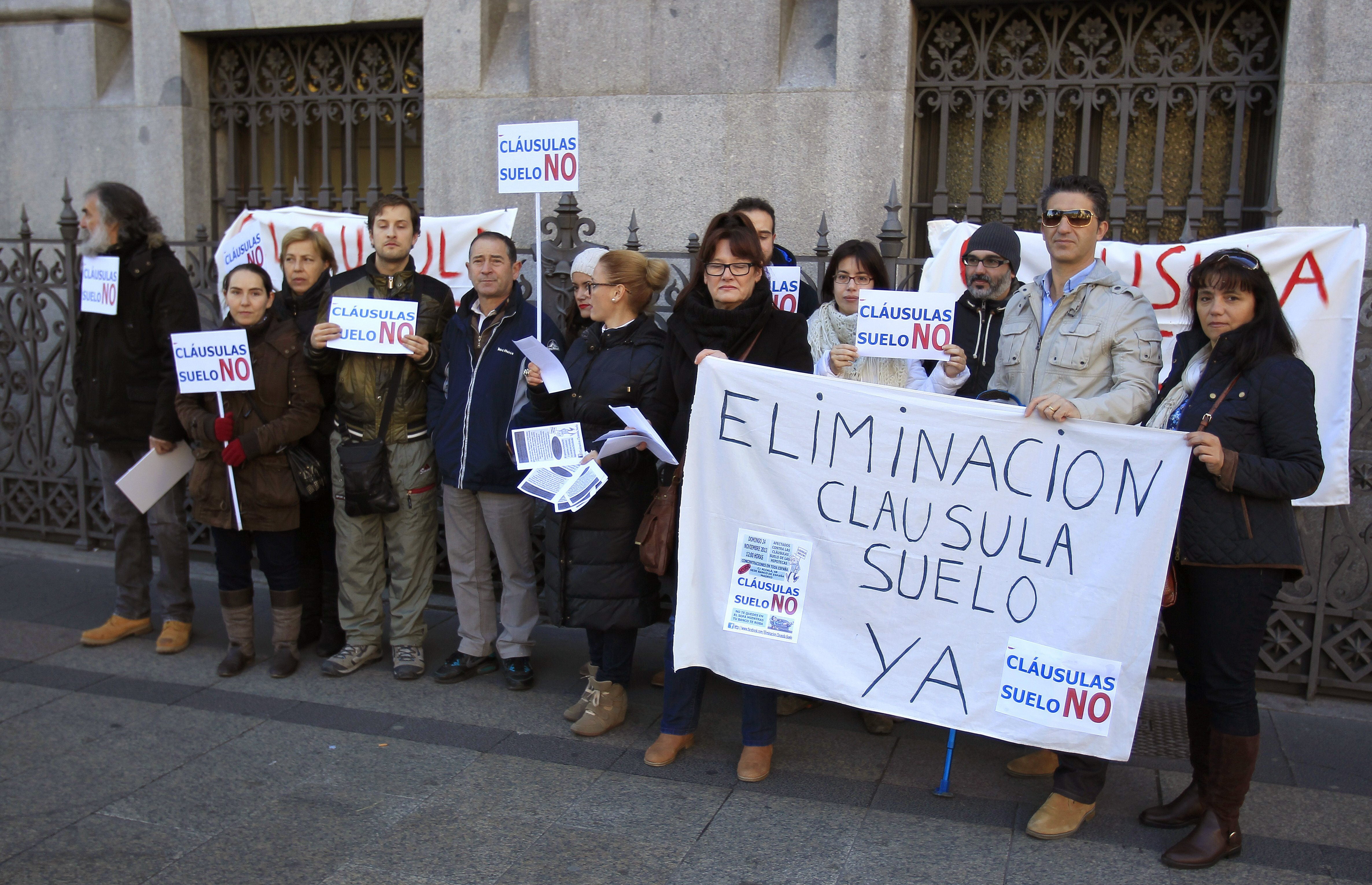Los consumidores ya pueden reclamar la devolución de lo cobrado indebidamente por cláusulas suelo Los consumidores ya pueden reclamar la devolución de lo cobrado indebidamente por cláusulas suelo