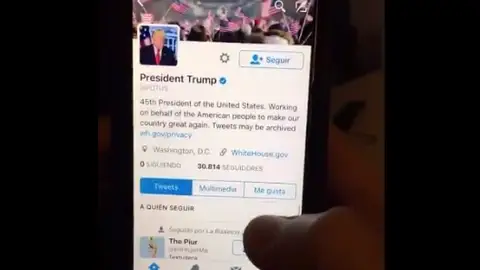 Cuenta oficial de Twitter de Donald Trump Cuenta oficial de Twitter de Donald Trump