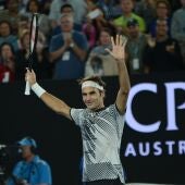 Roger Federer celebra una victoria en el Open de Australia