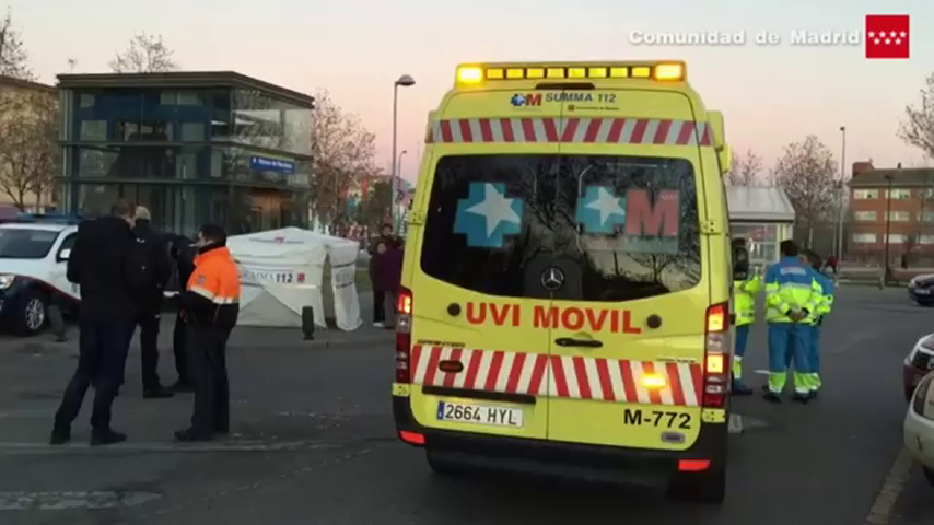 Muere de un infarto tras intentar defender a otro hombre que estaba siendo agredido por unos jóvenes en Getafe Muere de un infarto tras intentar defender a otro hombre que estaba siendo agredido por unos jóvenes en Getafe
