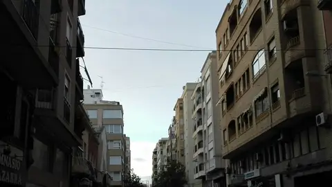 Elche espera este martes uan jornada soleada. Tiempo