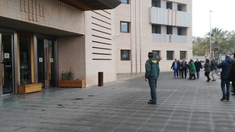 LLEGADA FABRA JUZGADO