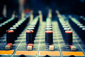 La AERC apuesta por continuar su lucha contra la piratería en el sector radiofónico y defendiendo sus intereses frente a las entidades de gestión de derechos La AERC apuesta por continuar su lucha contra la piratería en el sector radiofónico y defendiendo sus intereses frente a las entidades de gestión de derechos