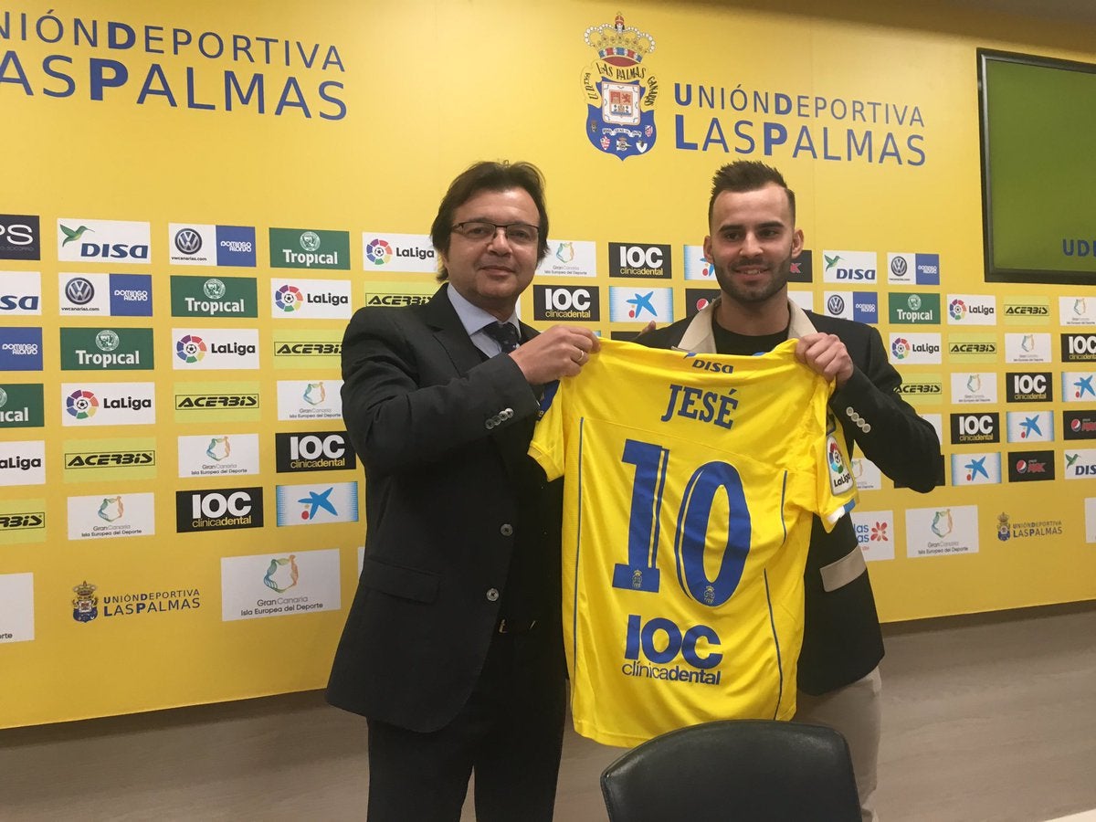 Jesé, en su presentación: "Vengo a morir y a luchar por el sueño que tenemos, para acercarnos a los puestos de Europa" Jesé, en su presentación: "Vengo a morir y a luchar por el sueño que tenemos, para acercarnos a los puestos de Europa"