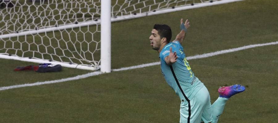 Luis Suárez celebra su gol ante el Atlético de Madrid Luis Suárez celebra su gol ante el Atlético de Madrid