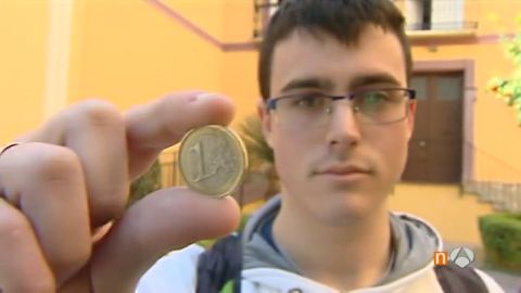 Frame 22.749796 de: beca