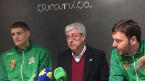 Presentaci&oacute;n del lituano Busma