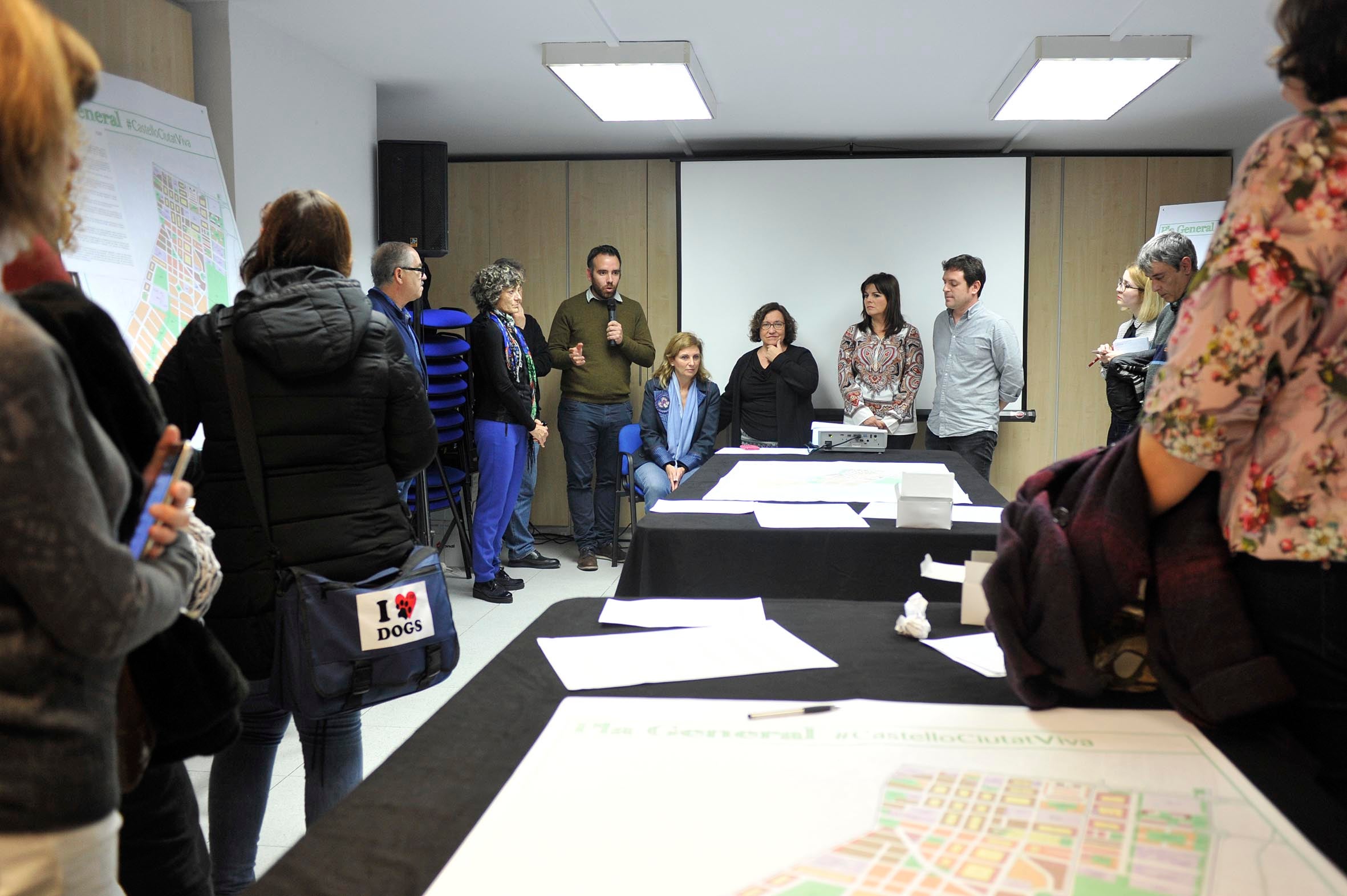 Castellón plantea prolongar Fernando el Católico en línea recta hasta la avenida Chatellerault Castellón plantea prolongar Fernando el Católico en línea recta hasta la avenida Chatellerault