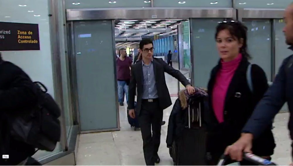Javier Fernández, a su llegada al aeropuerto de Barajas