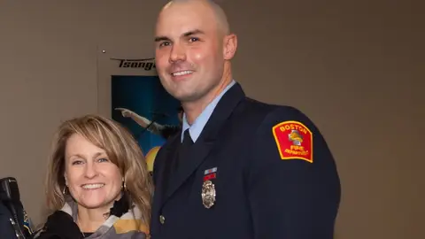 Roseann Sdoia junto a Michael Materia Roseann Sdoia junto a Michael Materia