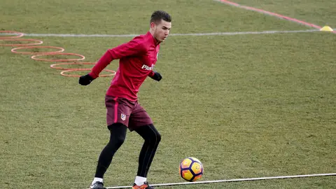 Lucas Hernández, en un entrenamiento Lucas Hernández, en un entrenamiento