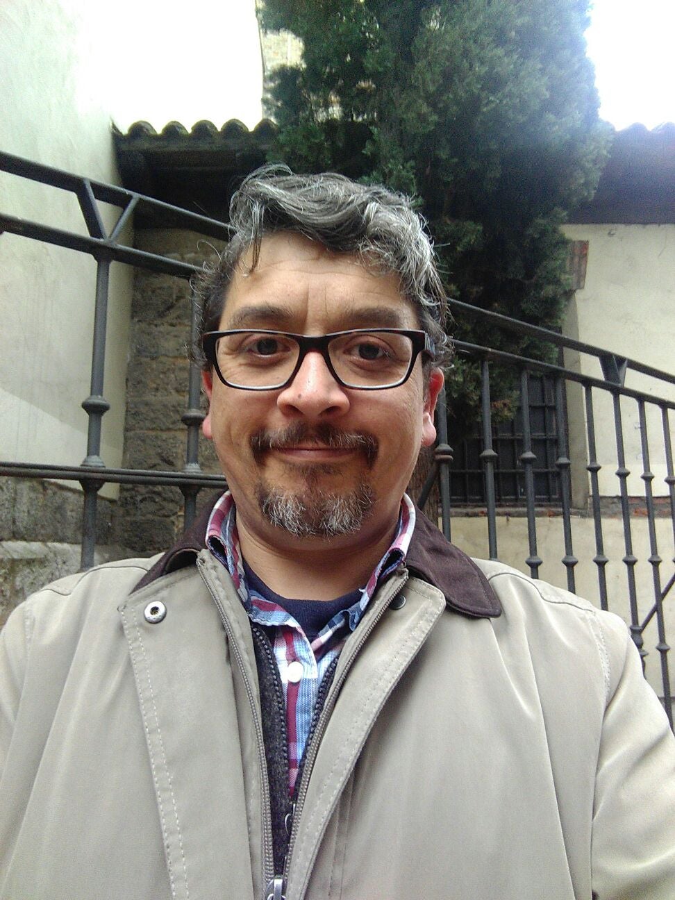 Hora ciudadana: La lucha de Andrés por dejar atrás un mal pasado y "volver a la vida" Hora ciudadana: La lucha de Andrés por dejar atrás un mal pasado y "volver a la vida"