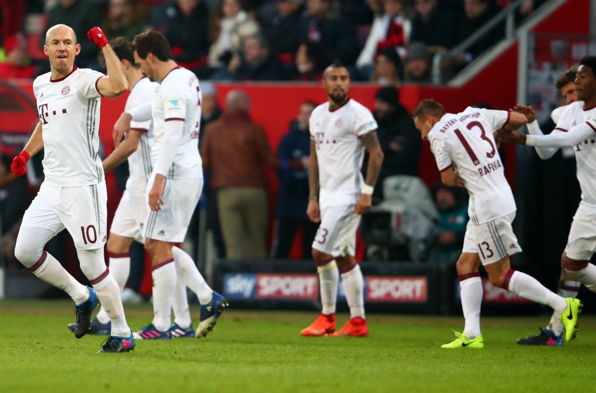 El Bayern refuerza su liderato en la Bundesliga tras una sufrida victoria contra el Ingolstadt El Bayern refuerza su liderato en la Bundesliga tras una sufrida victoria contra el Ingolstadt