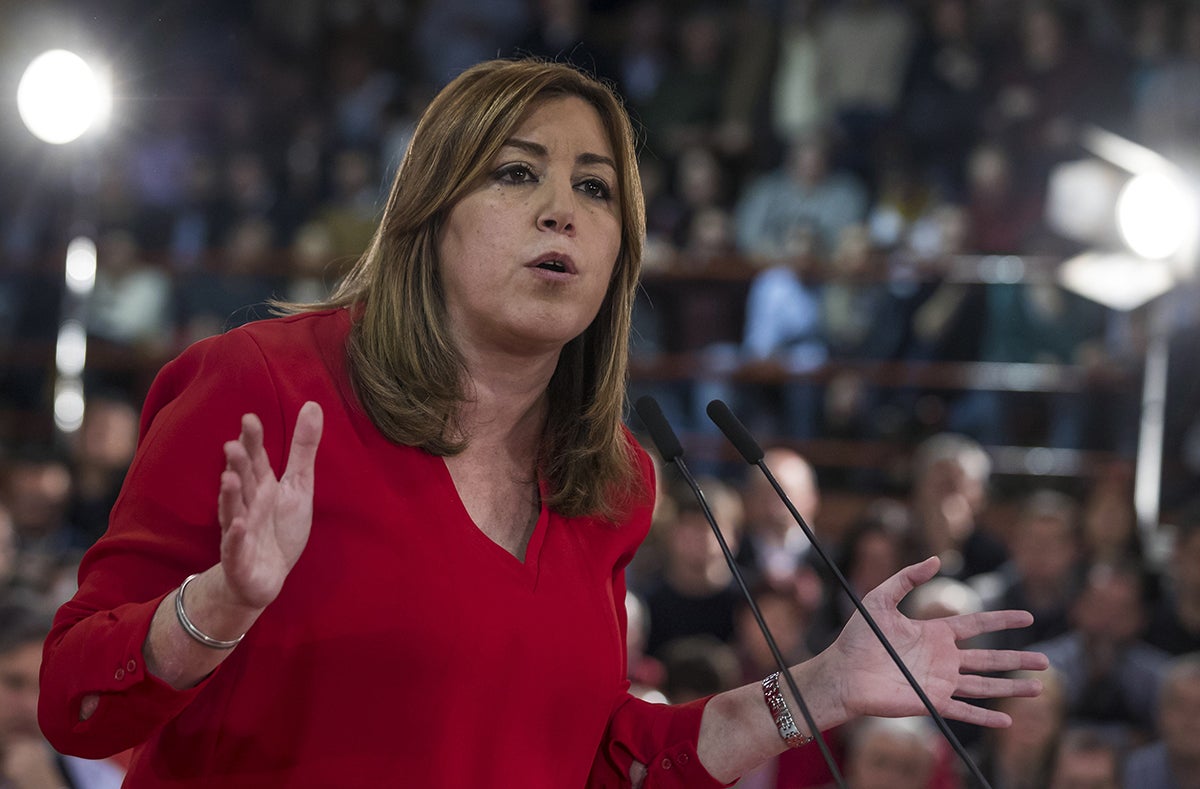 Personas físicas: Susana asoma la patita en las primarias del PSOE Personas físicas: Susana asoma la patita en las primarias del PSOE