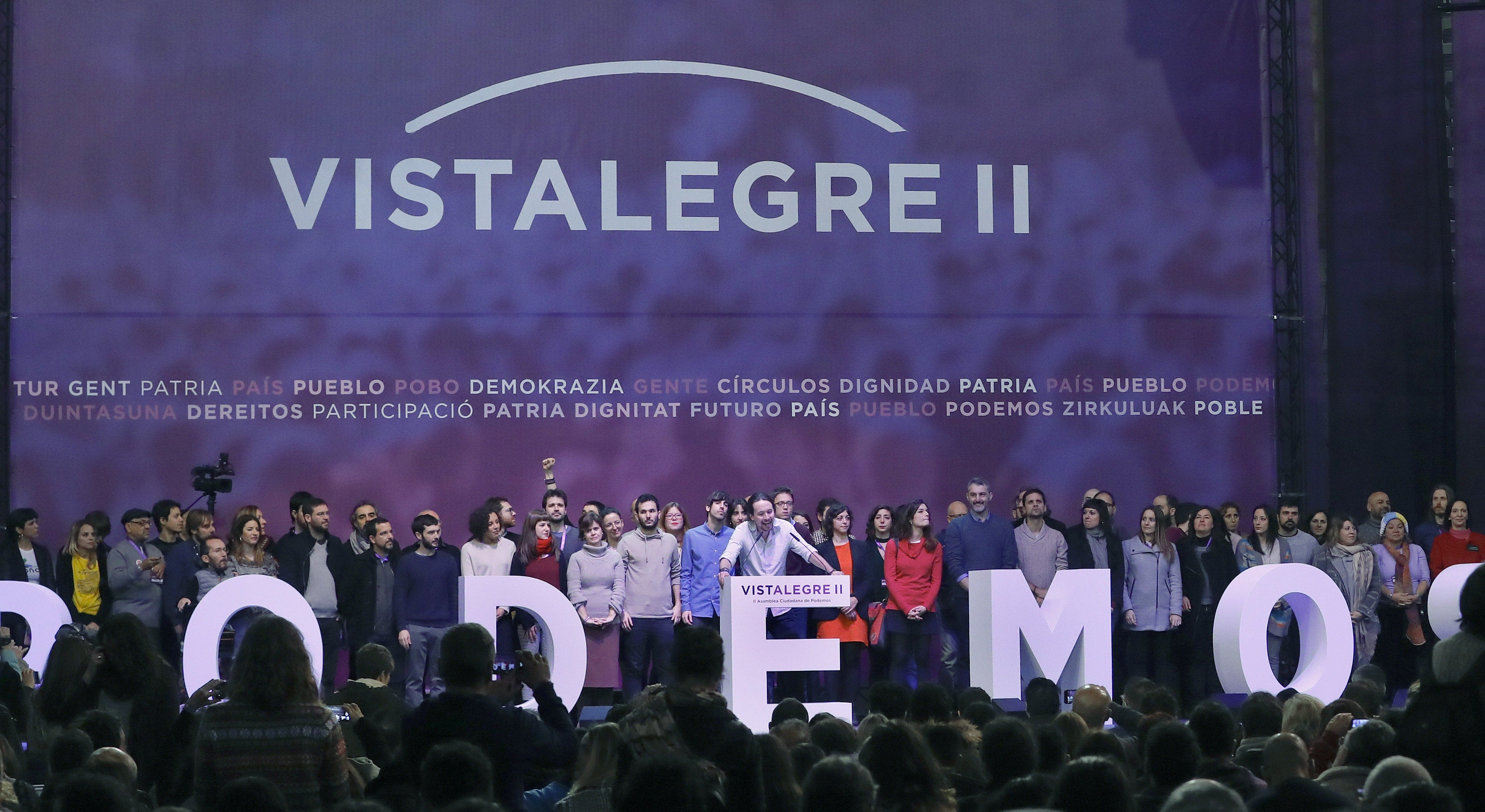Pablo Iglesias se impone a Errejón en el Consejo Ciudadano de Podemos Pablo Iglesias se impone a Errejón en el Consejo Ciudadano de Podemos
