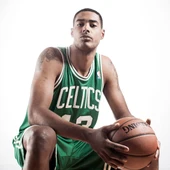 Fab Melo, con la camiseta de los Boston Celtics Fab Melo, con la camiseta de los Boston Celtics