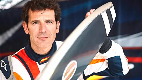 Juan Velarde, el Fernando Alonso del Aire. Juan Velarde, el Fernando Alonso del Aire.