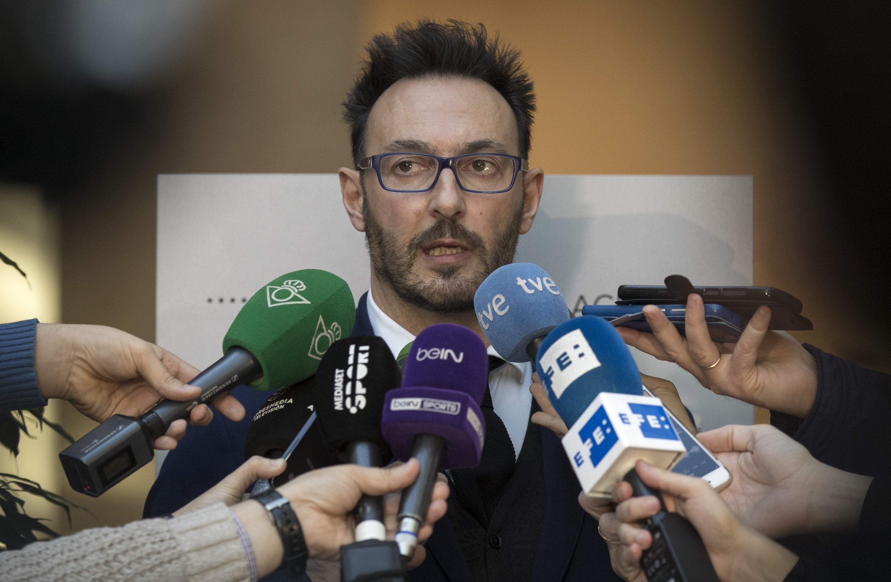 José Lorenzo, agente de Zozulya: "Los 'Bukaneros' deben de pedir perdón públicamente" José Lorenzo, agente de Zozulya: "Los 'Bukaneros' deben de pedir perdón públicamente"