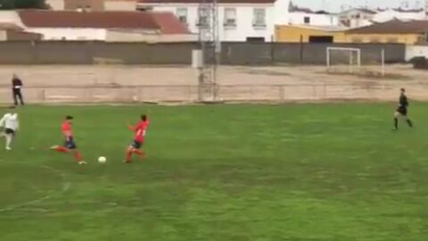 Golazo del Atl&eacute;tico Pueblonuevo