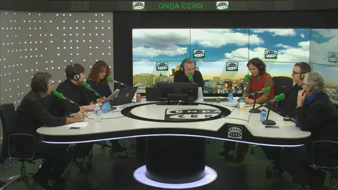 Los presentadores de Onda Cero celebran el Día Mundial de la Radio con Carlos Latre Los presentadores de Onda Cero celebran el Día Mundial de la Radio con Carlos Latre