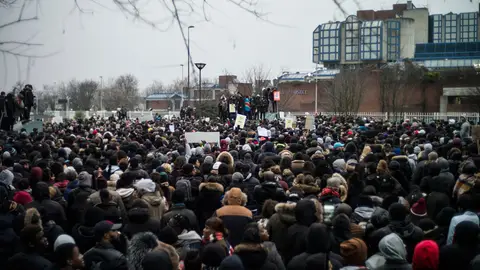 Disturbios en París Disturbios en París