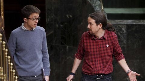 Errej&oacute;n e Iglesias en el Congreso tras Vistalegre II