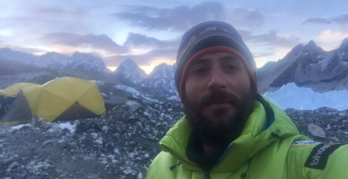 Alex Txikon, tras verse obligado a volver al Campo 3: "Por nada del mundo hemos tirado la toalla" Alex Txikon, tras verse obligado a volver al Campo 3: "Por nada del mundo hemos tirado la toalla"