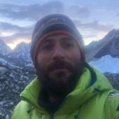 Alex Txikon durante su ascenso al Everest